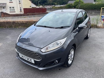 Used Ford Fiesta 2017 for sale - 79295621: Photo