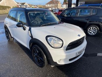Used MINI Countryman 2016 for sale - 76968945: Photo