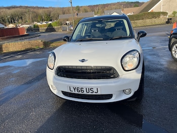 Used MINI Countryman 2016 for sale - 76968945: Photo