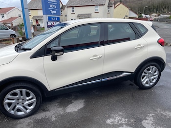 Used Renault Captur 2017 for sale - 77490748: Photo