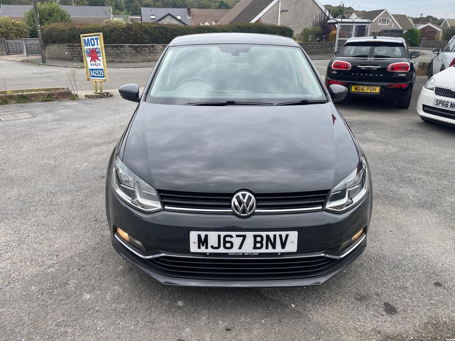 Used Volkswagen Polo 2017 for sale - 76144332: Photo 2