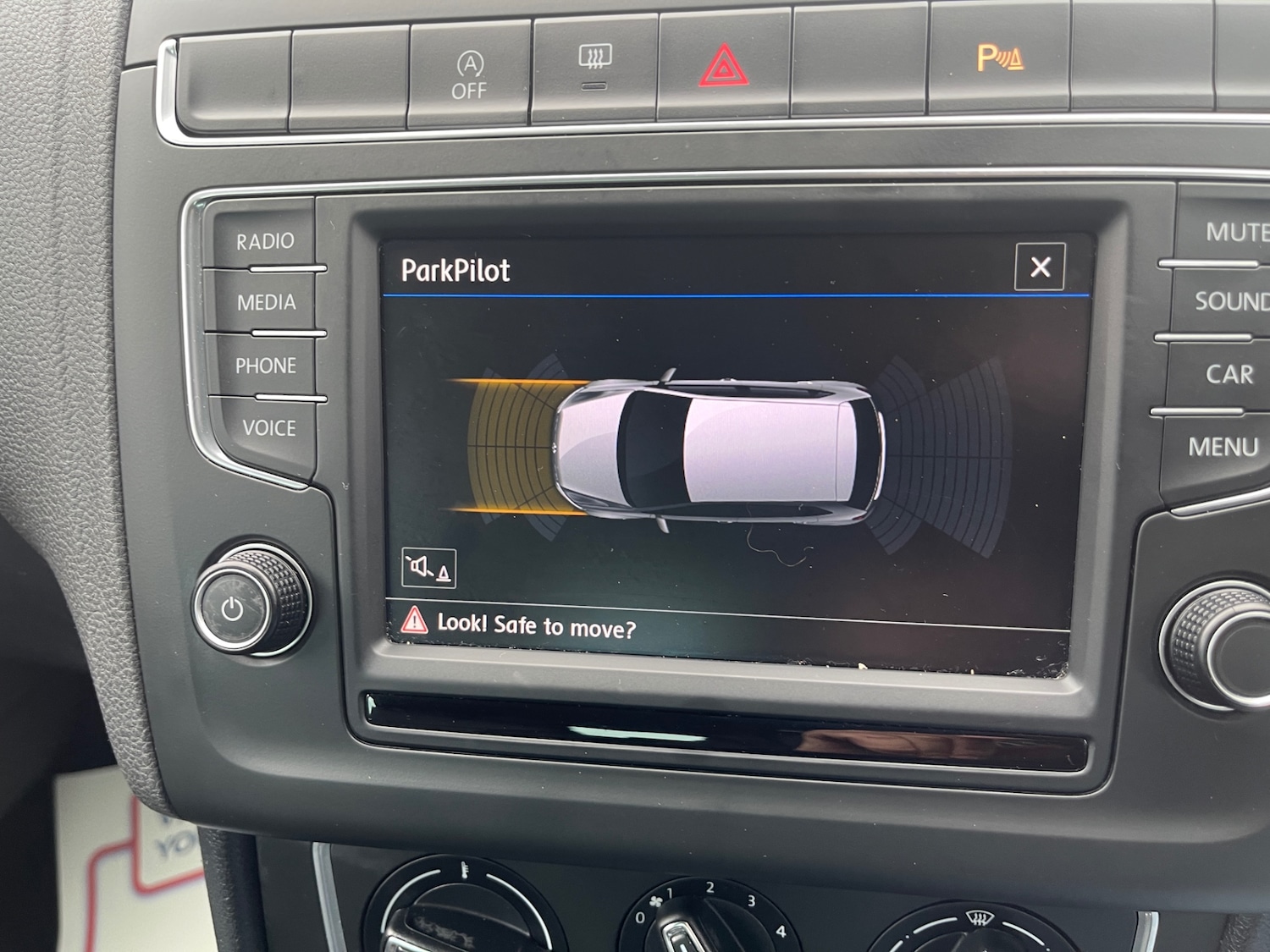 Used Volkswagen Polo 2017 for sale - 76144332: Photo 30