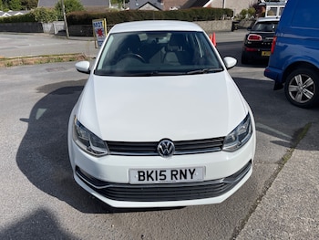 Used Volkswagen Polo 2015 for sale - 75945020: Photo