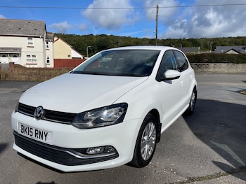 Used Volkswagen Polo 2015 for sale - 75945020: Photo