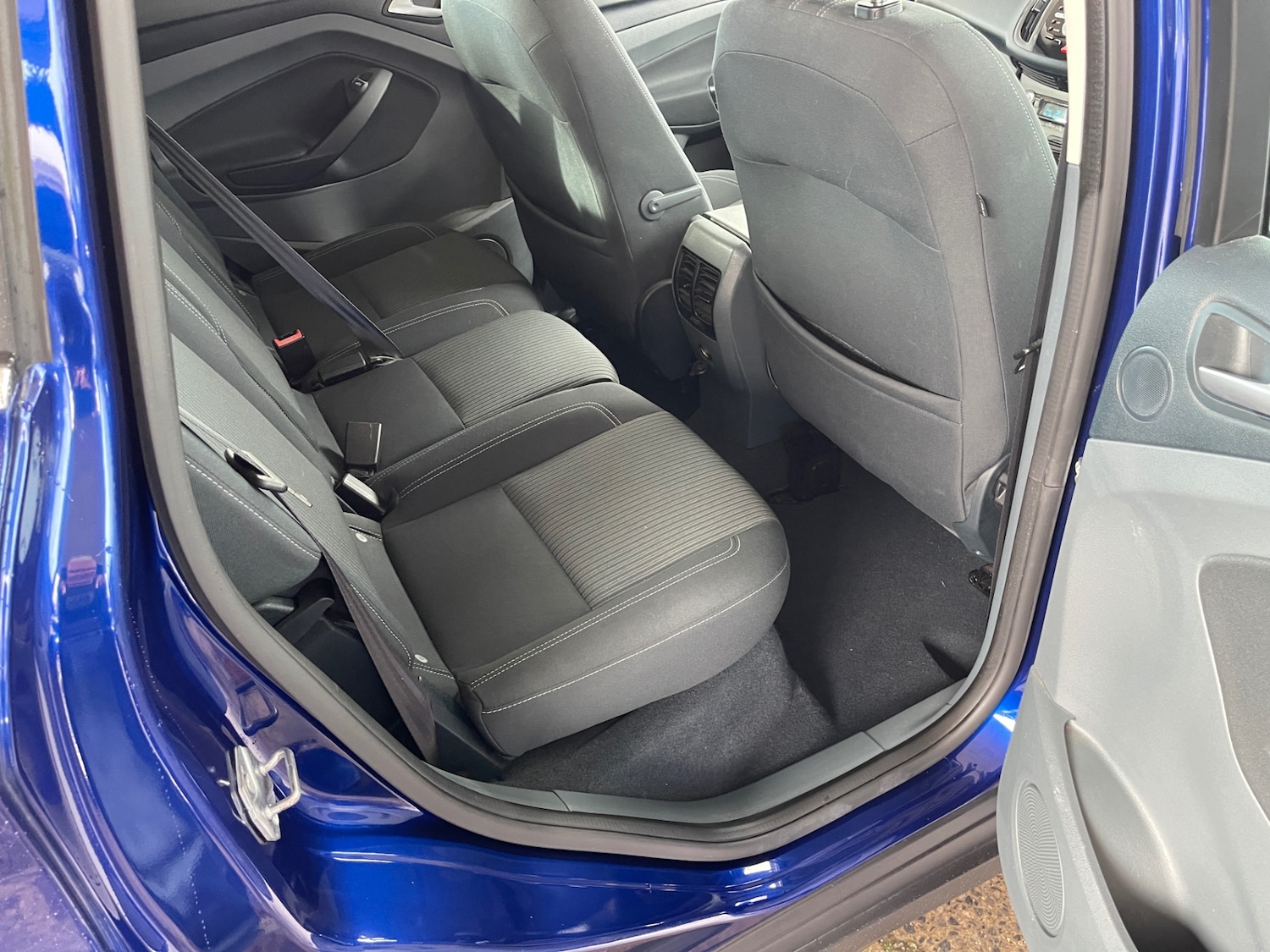 Used Ford C-Max 2014 for sale - 76352112: Photo 16