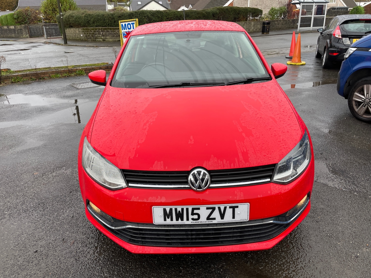 Used Volkswagen Polo 2015 for sale - 76531174: Photo 2
