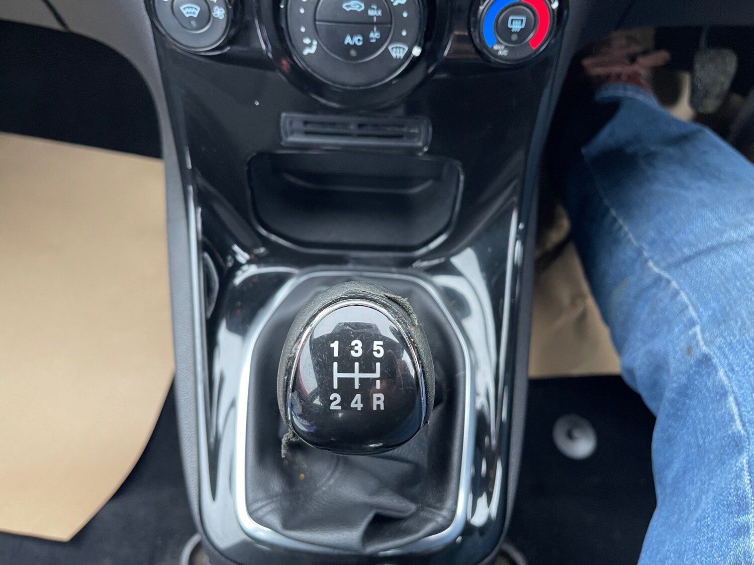 Used Ford Fiesta 2013 for sale - 77701061: Photo 25