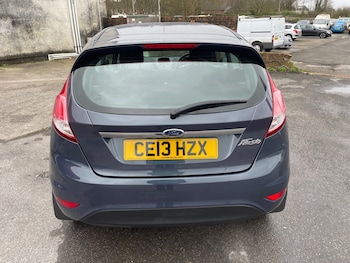 Used Ford Fiesta 2013 for sale - 77701061: Photo