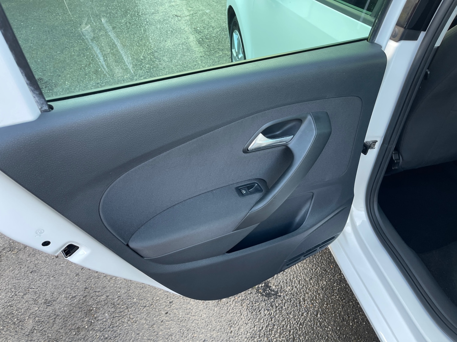 Used Volkswagen Polo 2012 for sale - 77208787: Photo 12