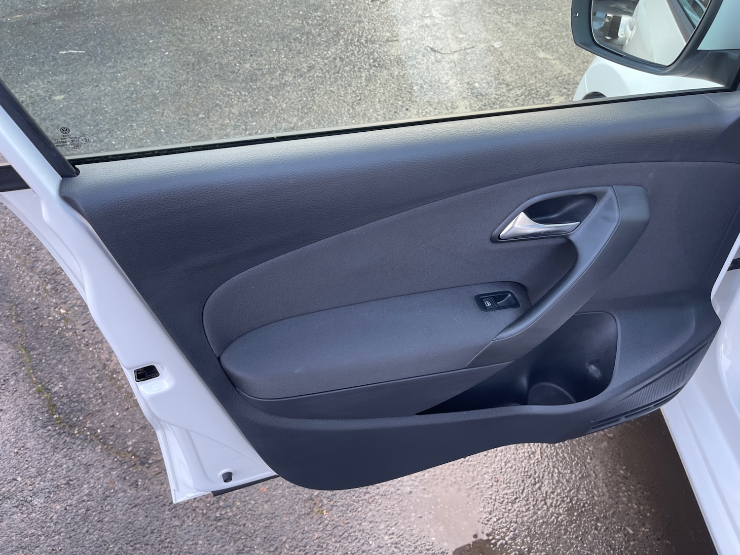 Used Volkswagen Polo 2012 for sale - 77208787: Photo 9