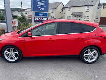 Used Ford Focus 2015 for sale - 79044771: Photo