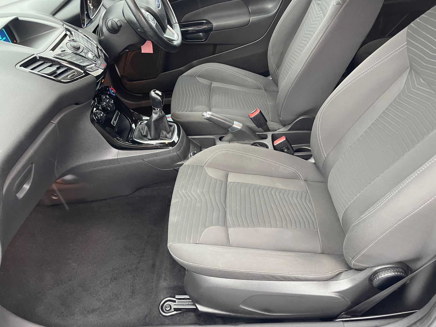 Used Ford Fiesta 2013 for sale - 76980084: Photo 10