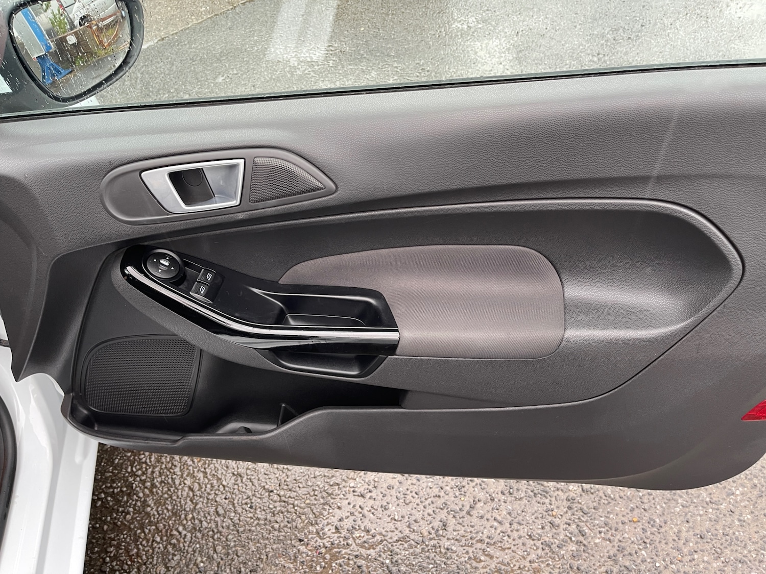 Used Ford Fiesta 2013 for sale - 76980084: Photo 14