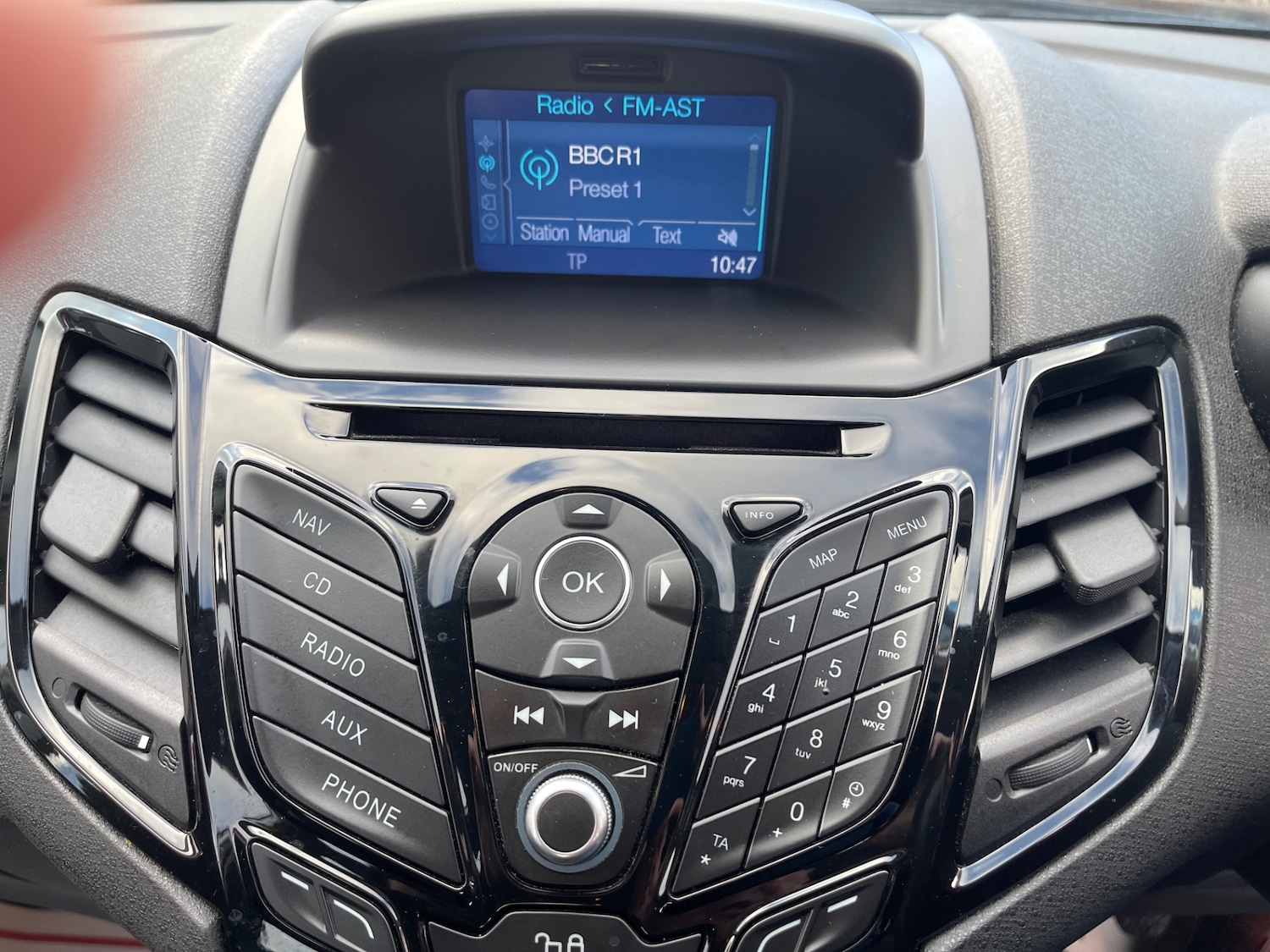 Used Ford Fiesta 2016 for sale - 77001165: Photo 22