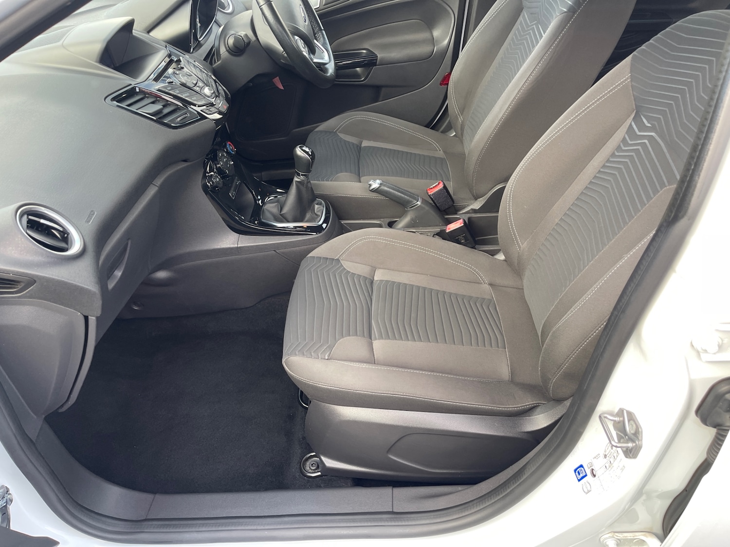 Used Ford Fiesta 2016 for sale - 77001165: Photo 9