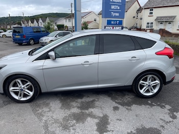 Used Ford Focus 2015 for sale - 78941866: Photo