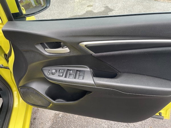 Used Honda Jazz 2016 for sale - 75313794: Photo 16
