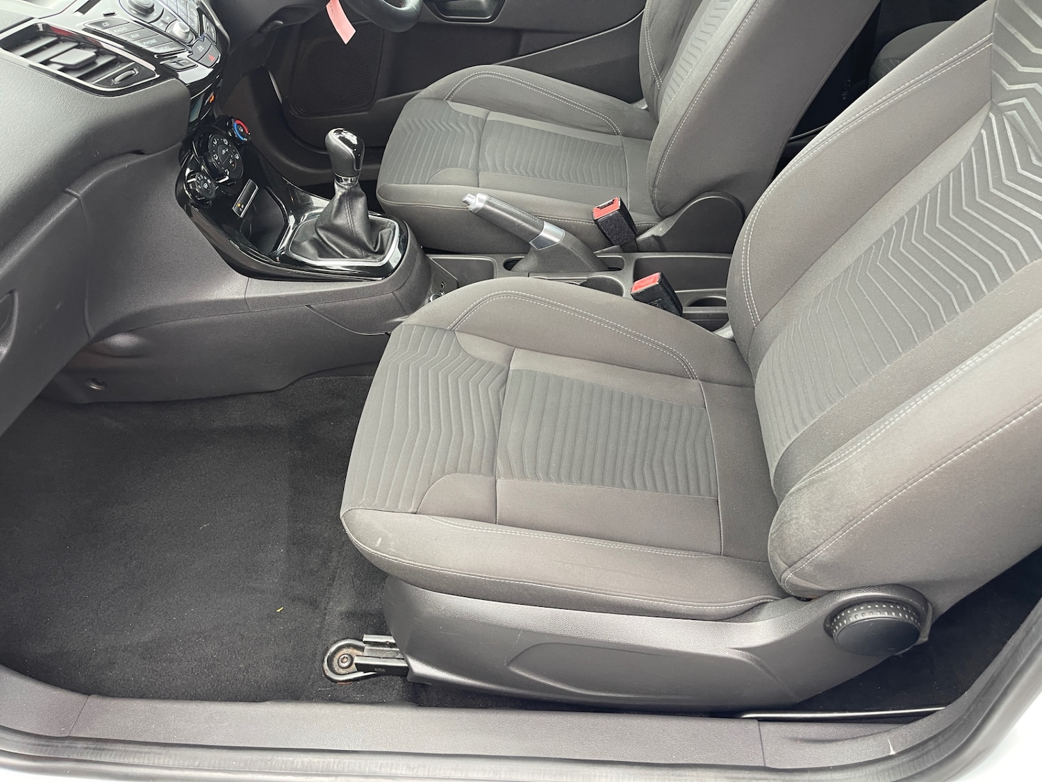 Used Ford Fiesta 2013 for sale - 77282764: Photo 10