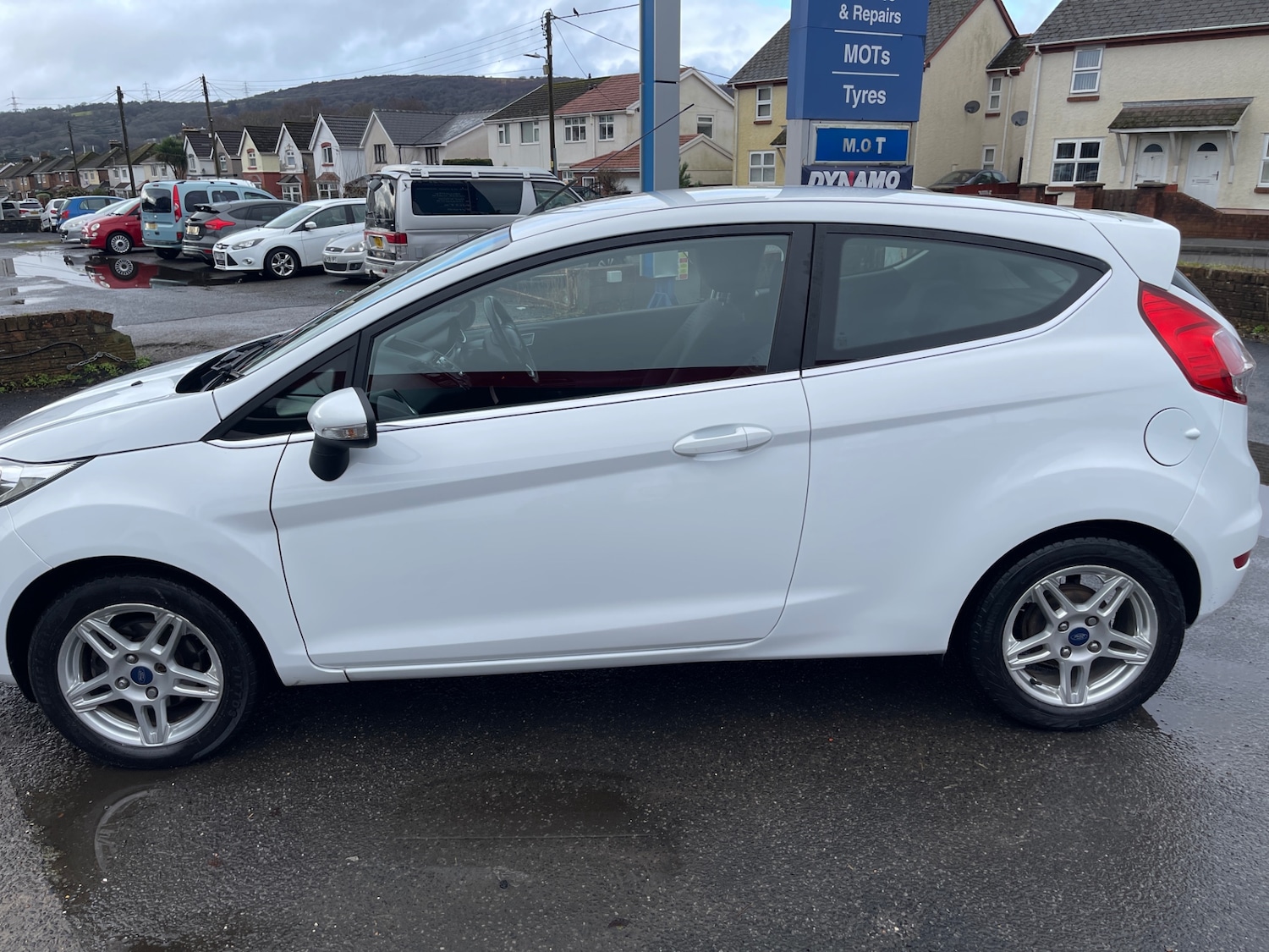 Used Ford Fiesta 2013 for sale - 77282764: Photo 4