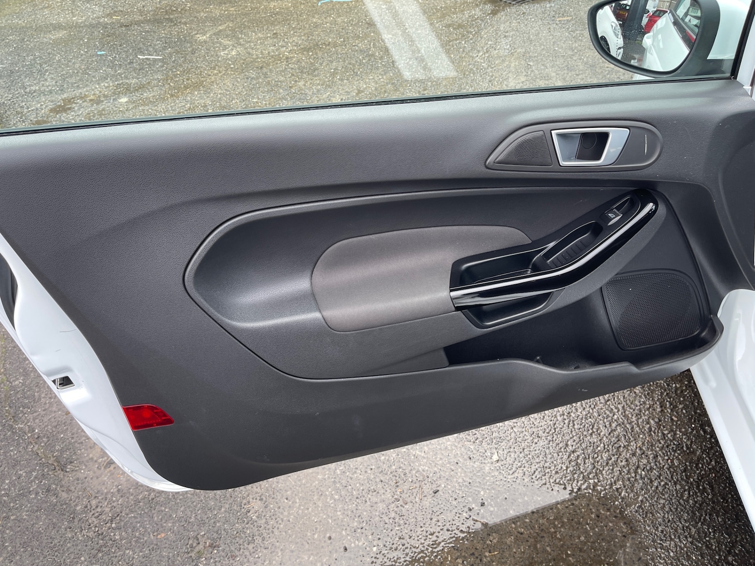 Used Ford Fiesta 2013 for sale - 77282764: Photo 9