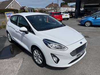 Used Ford Fiesta 2018 for sale - 78654844: Photo