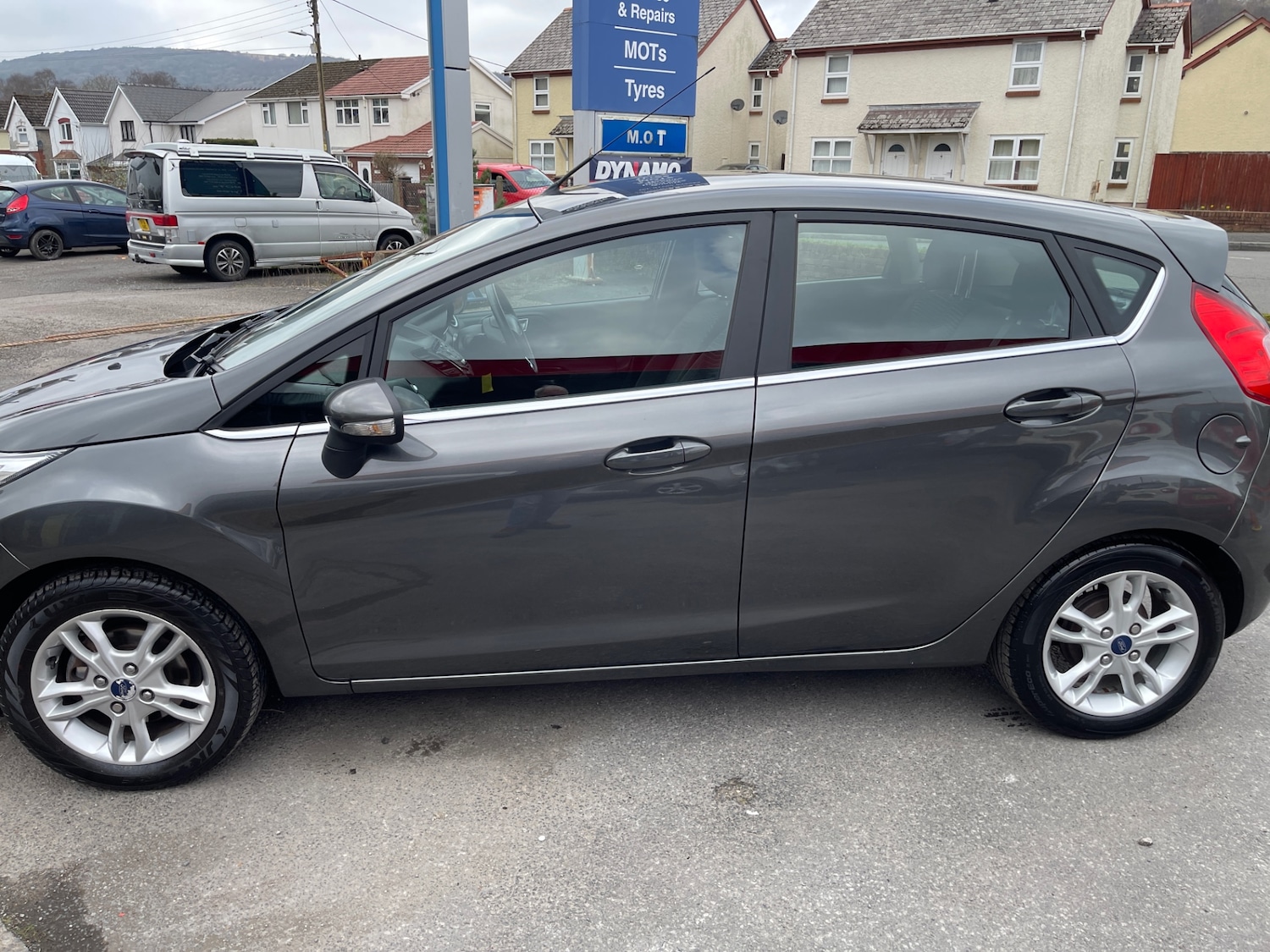 Used Ford Fiesta 2015 for sale - 77789761: Photo 4