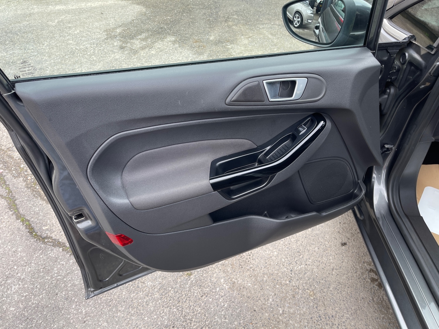 Used Ford Fiesta 2015 for sale - 77789761: Photo 9