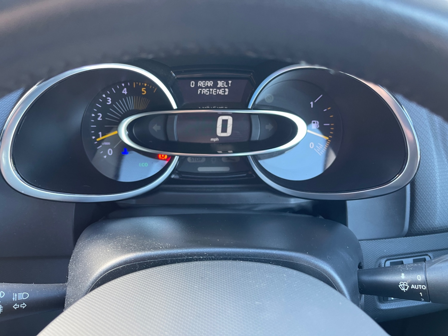 Used Renault Clio 2015 for sale - 76611352: Photo 23