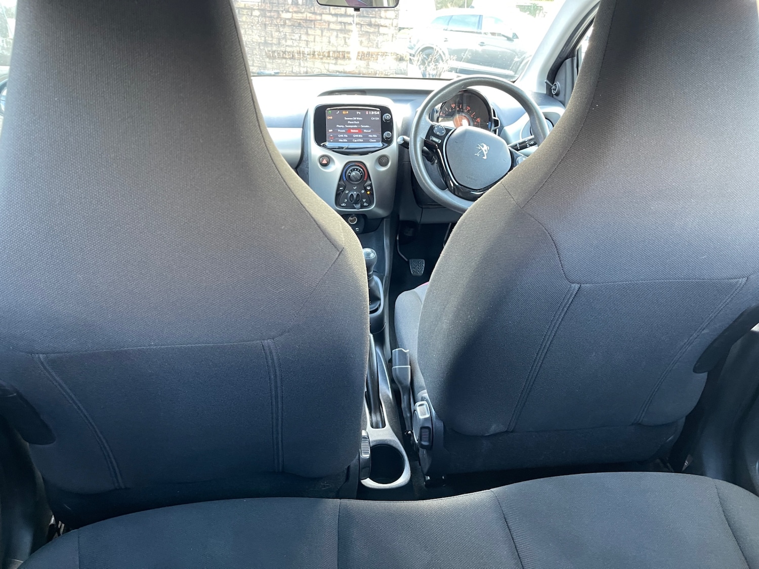 Used Peugeot 108 2015 for sale - 77568561: Photo 13