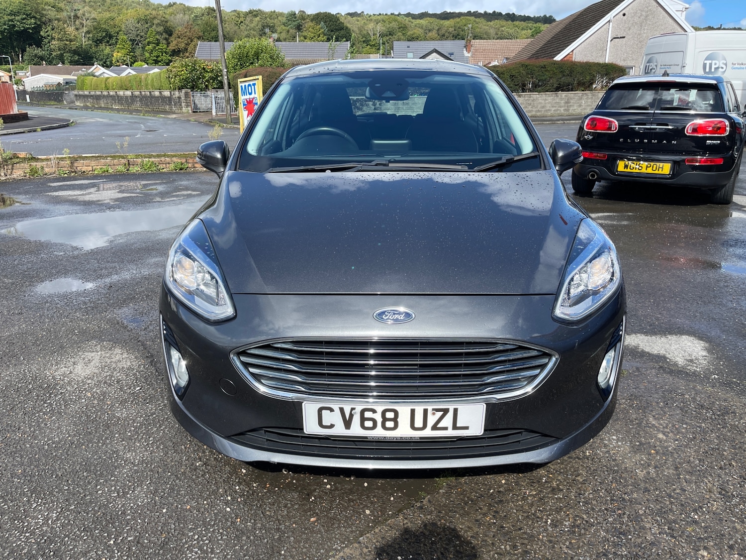 Used Ford Fiesta 2018 for sale - 75932512: Photo 2