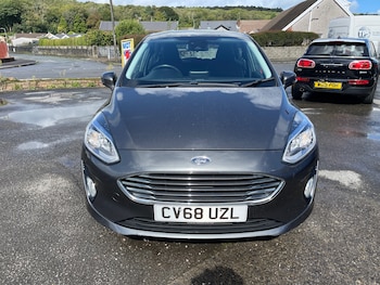 Used Ford Fiesta 2018 for sale - 75932512: Photo