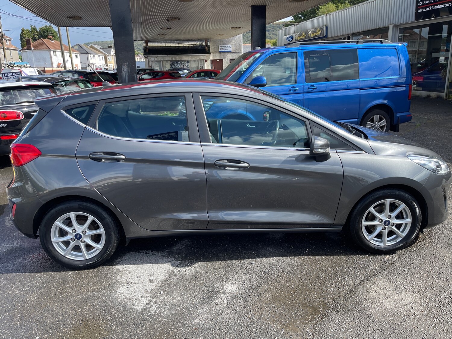 Used Ford Fiesta 2018 for sale - 75932512: Photo 8