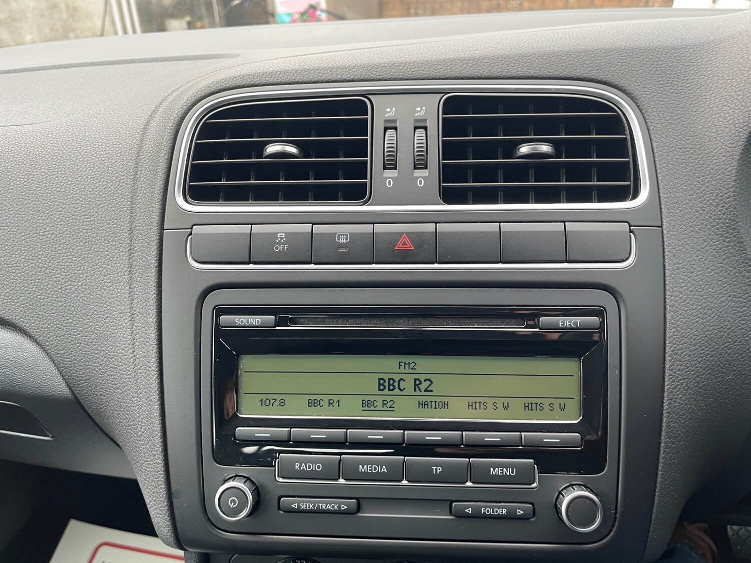 Used Volkswagen Polo 2010 for sale - 76412077: Photo 23