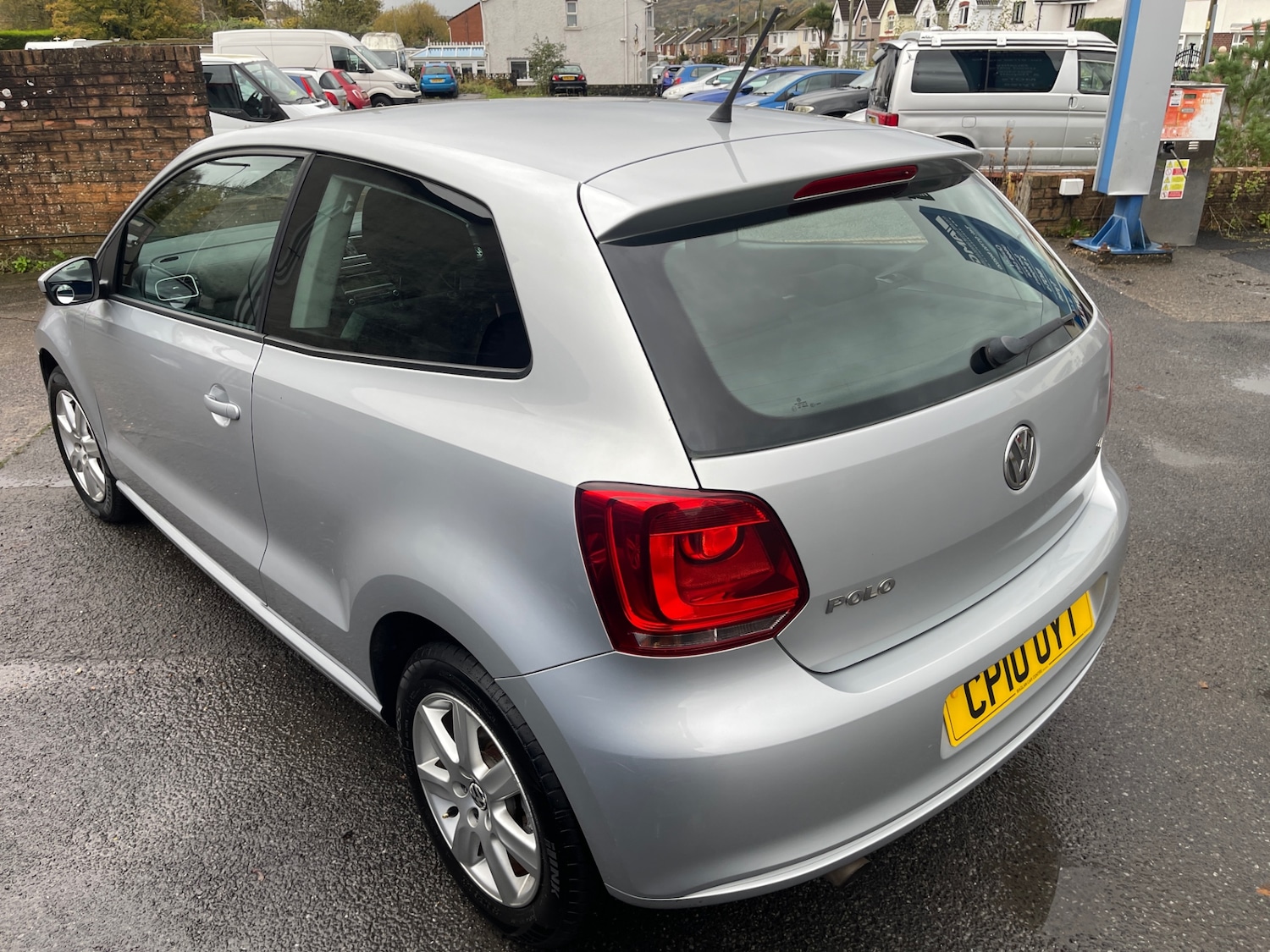 Used Volkswagen Polo 2010 for sale - 76412077: Photo 5