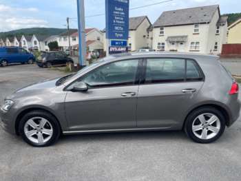 Used Volkswagen Golf 2016 for sale - 74549078: Photo