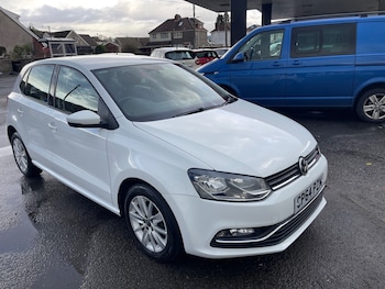 Used Volkswagen Polo 2015 for sale - 77528932: Photo
