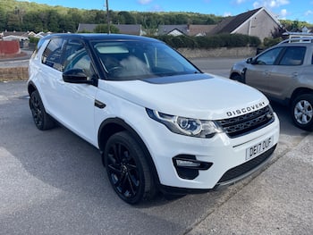 Used Land Rover Discovery Sport 2017 for sale - 79732252: Photo