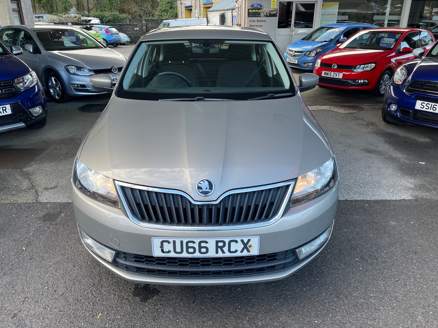 Used Skoda Rapid 2016 for sale - 77700931: Photo 2