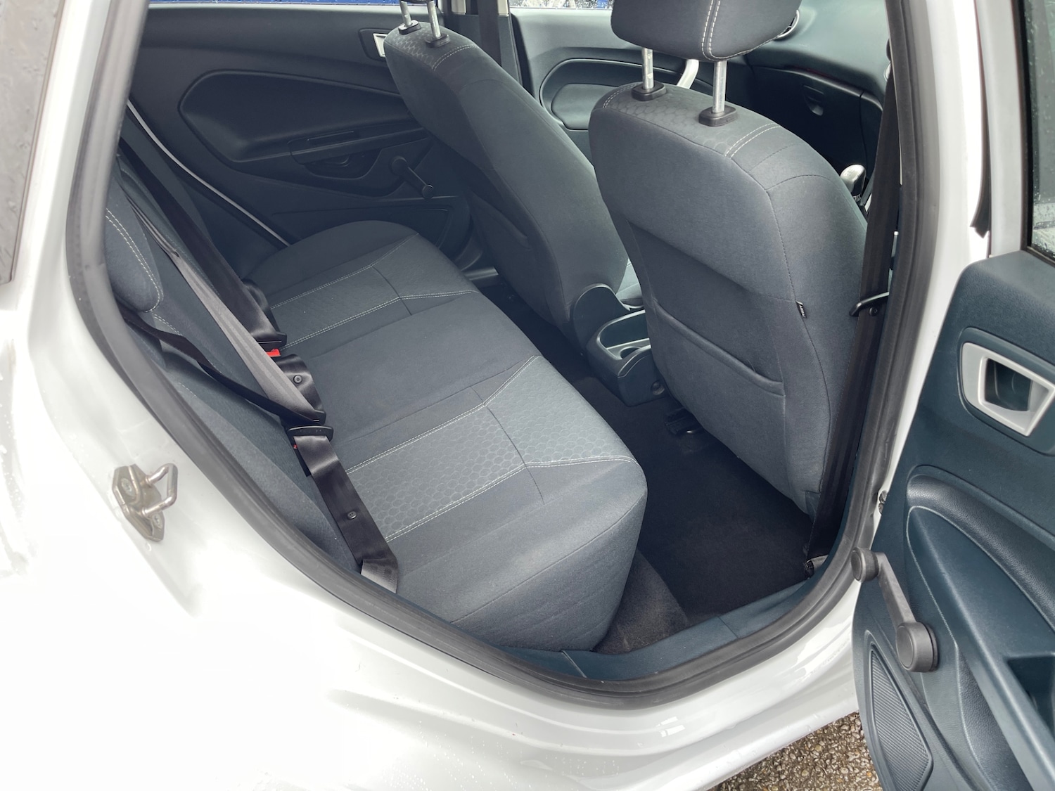 Used Ford Fiesta 2011 for sale - 77168111: Photo 15