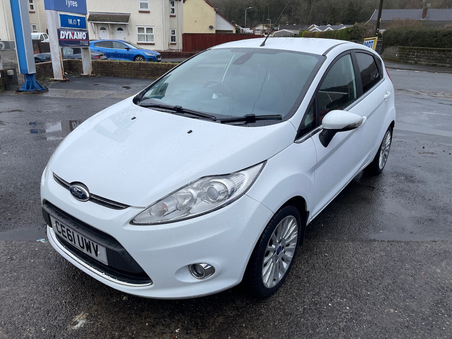 Used Ford Fiesta 2011 for sale - 77168111: Photo 3