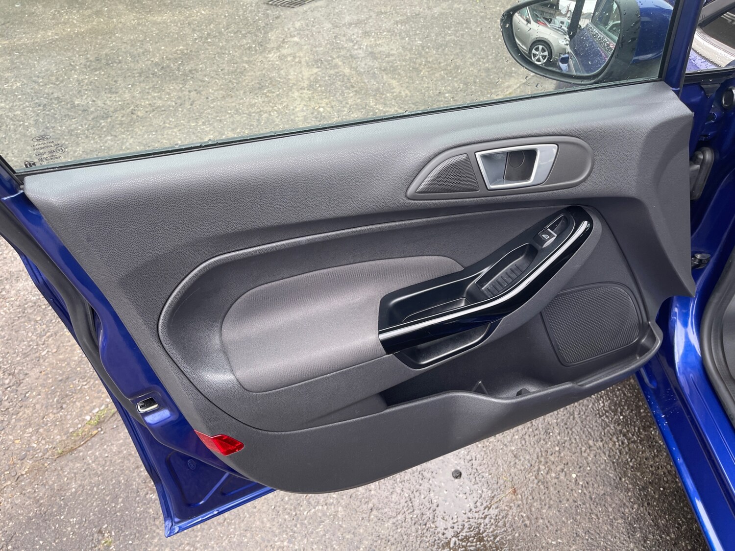 Used Ford Fiesta 2016 for sale - 77801878: Photo 9