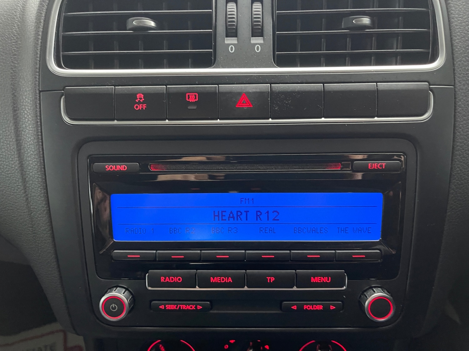 Used Volkswagen Polo 2010 for sale - 76979586: Photo 23