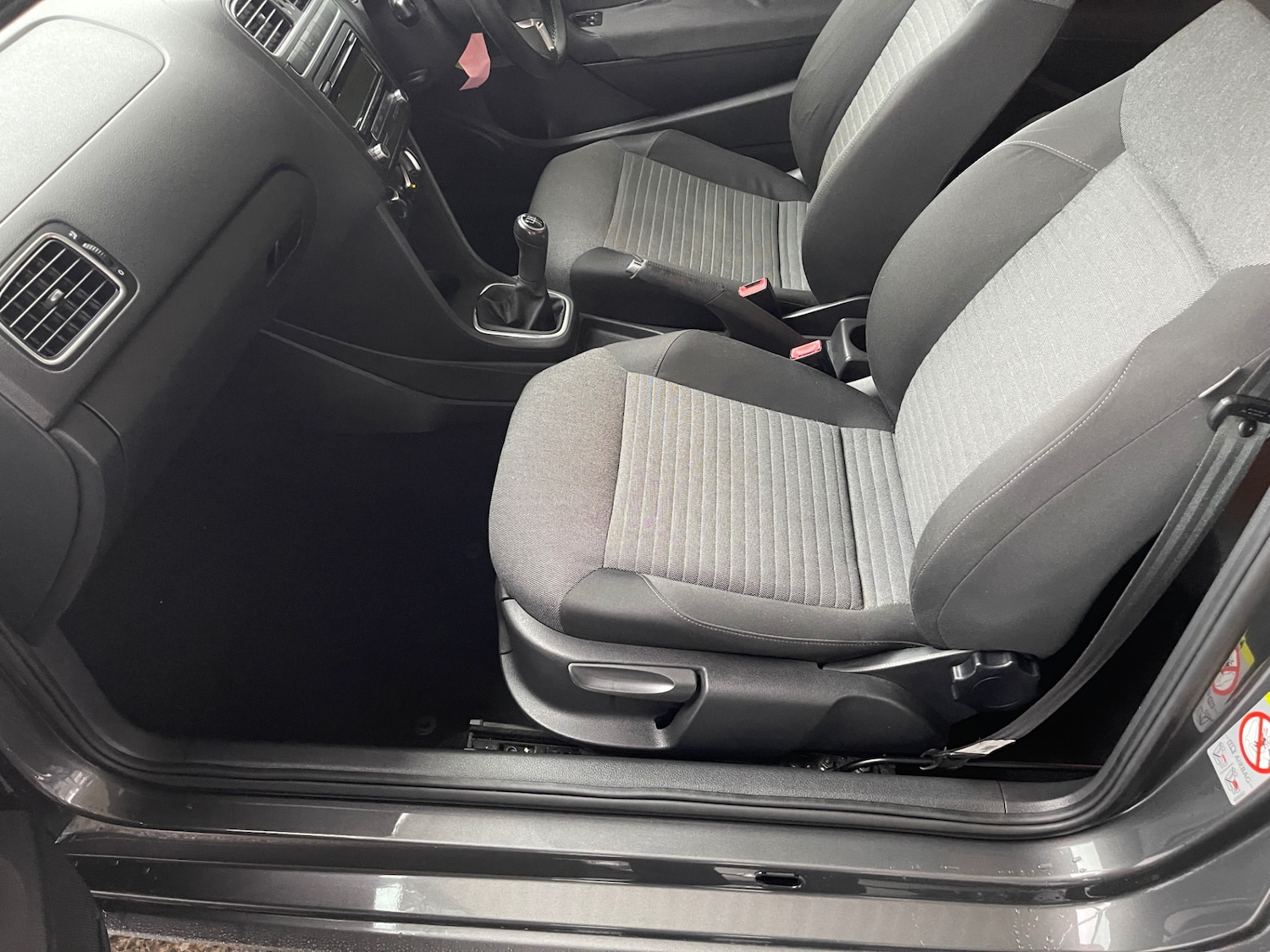 Used Volkswagen Polo 2010 for sale - 76979586: Photo 9