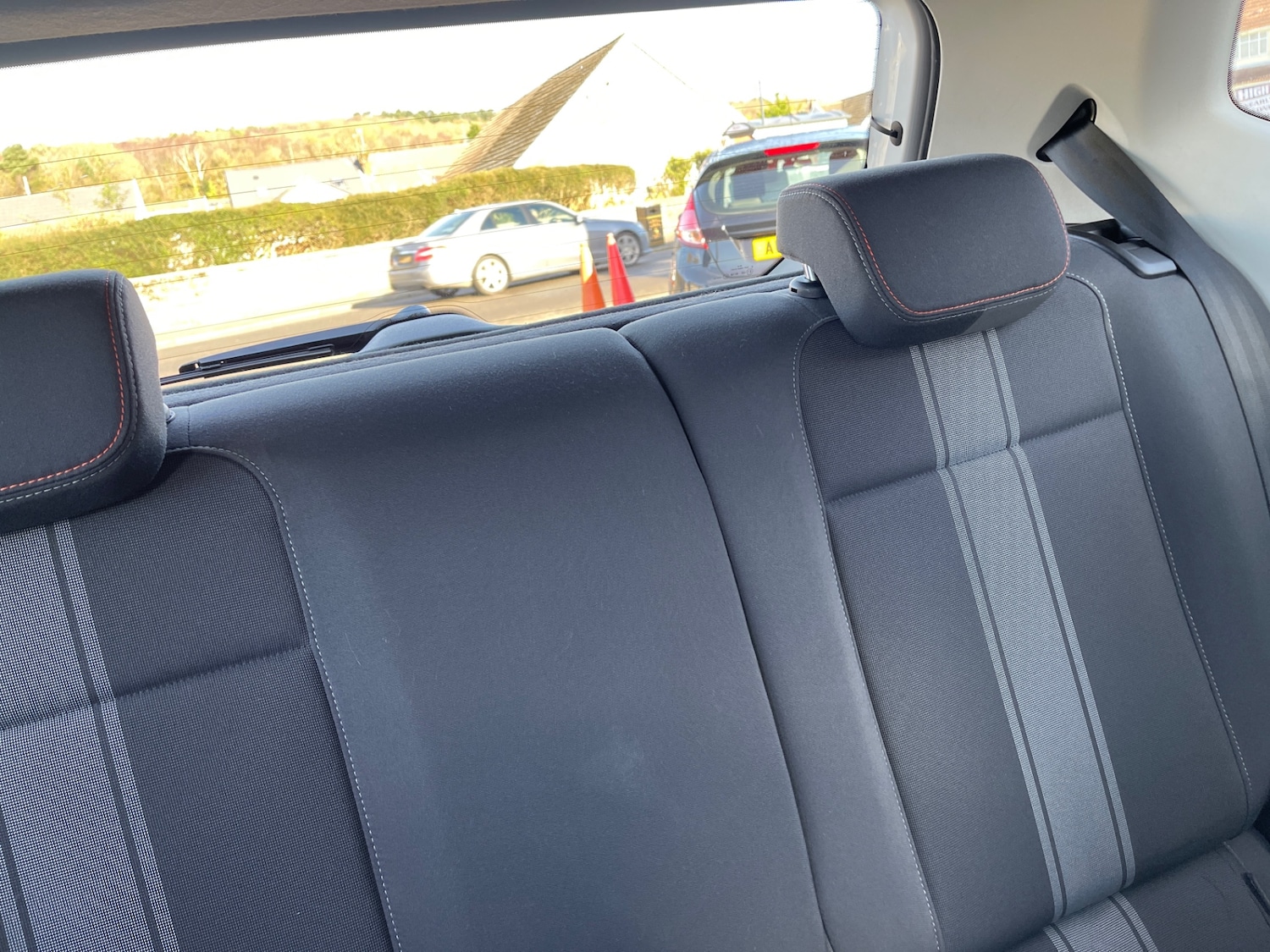 Used Volkswagen up! 2013 for sale - 76650279: Photo 17