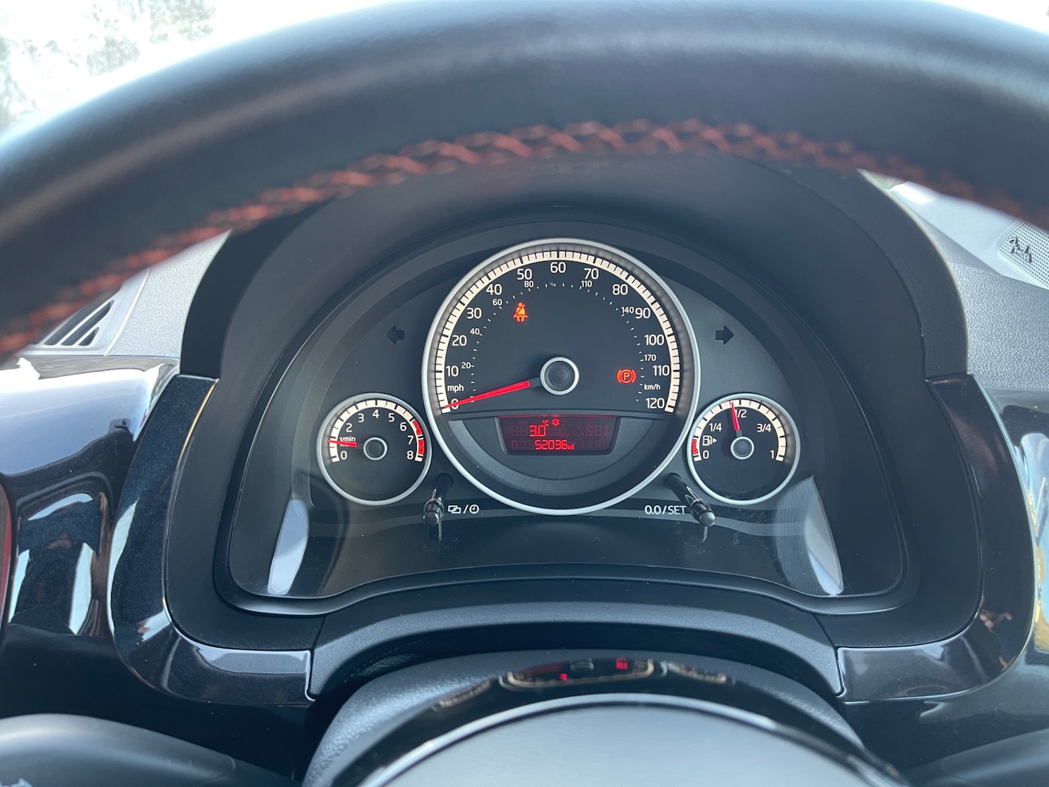 Used Volkswagen up! 2013 for sale - 76650279: Photo 20