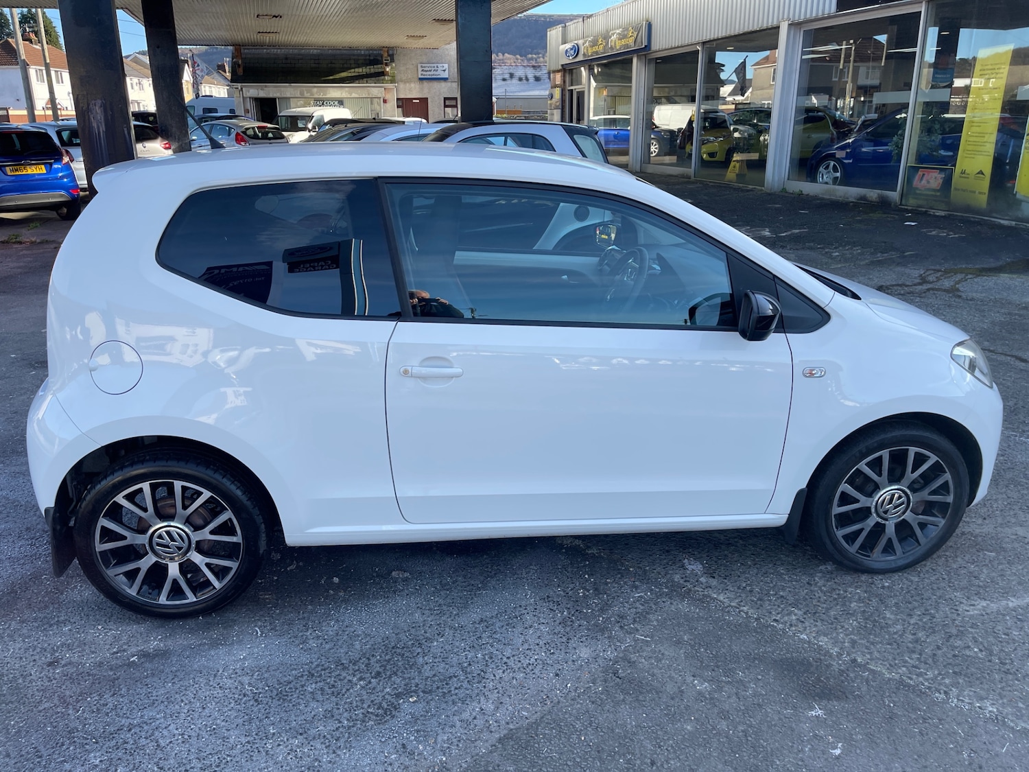 Used Volkswagen up! 2013 for sale - 76650279: Photo 8