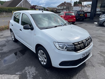 Used Dacia Sandero 2020 for sale - 78745052: Photo