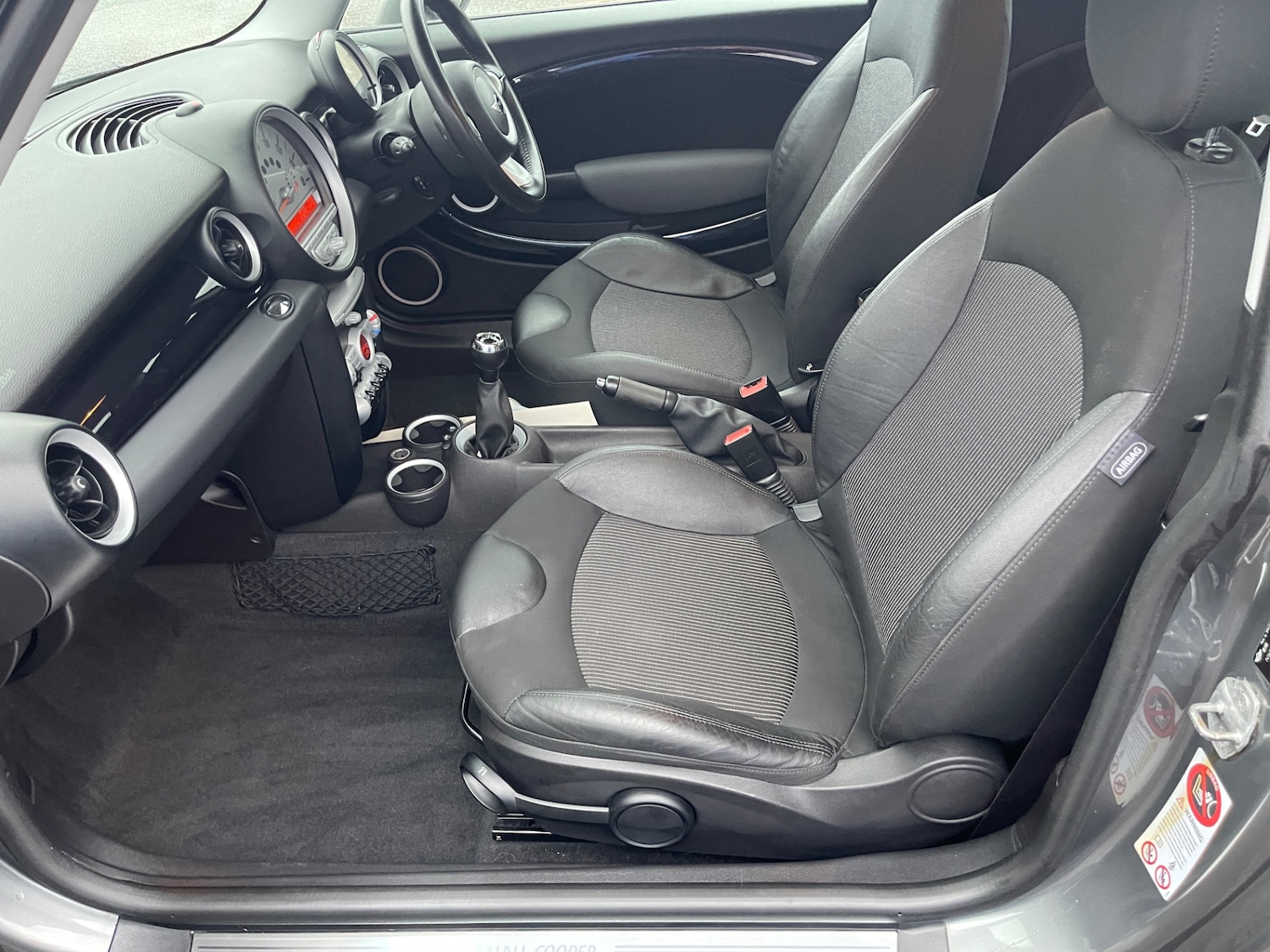 Used MINI Hatch 2010 for sale - 76450408: Photo 11