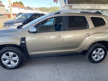 Used Dacia Duster 2018 for sale - 79515253: Photo