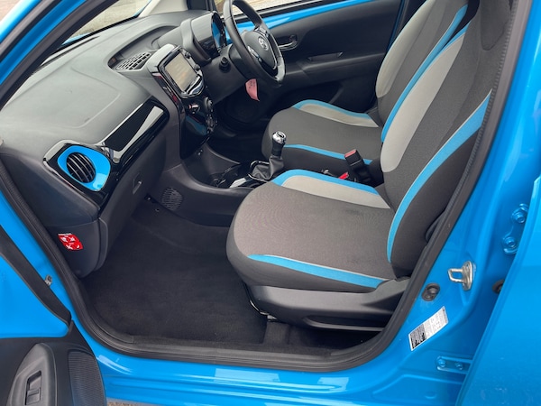 Used Toyota AYGO 2016 for sale - 76299039: Photo 10